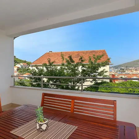 Ivan Apartamento Trogir