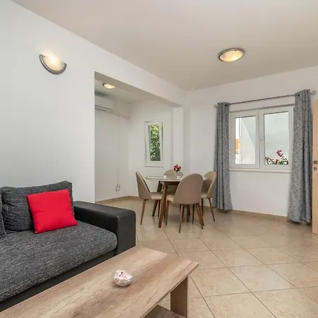 Ivan Apartament Trogir